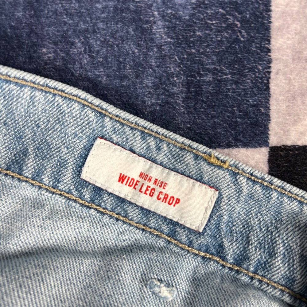 Lucky Brand Women High Rise Wide Leg Crop Jeans Light Wash Blue 10/30 Utility - Picture 3 of 10